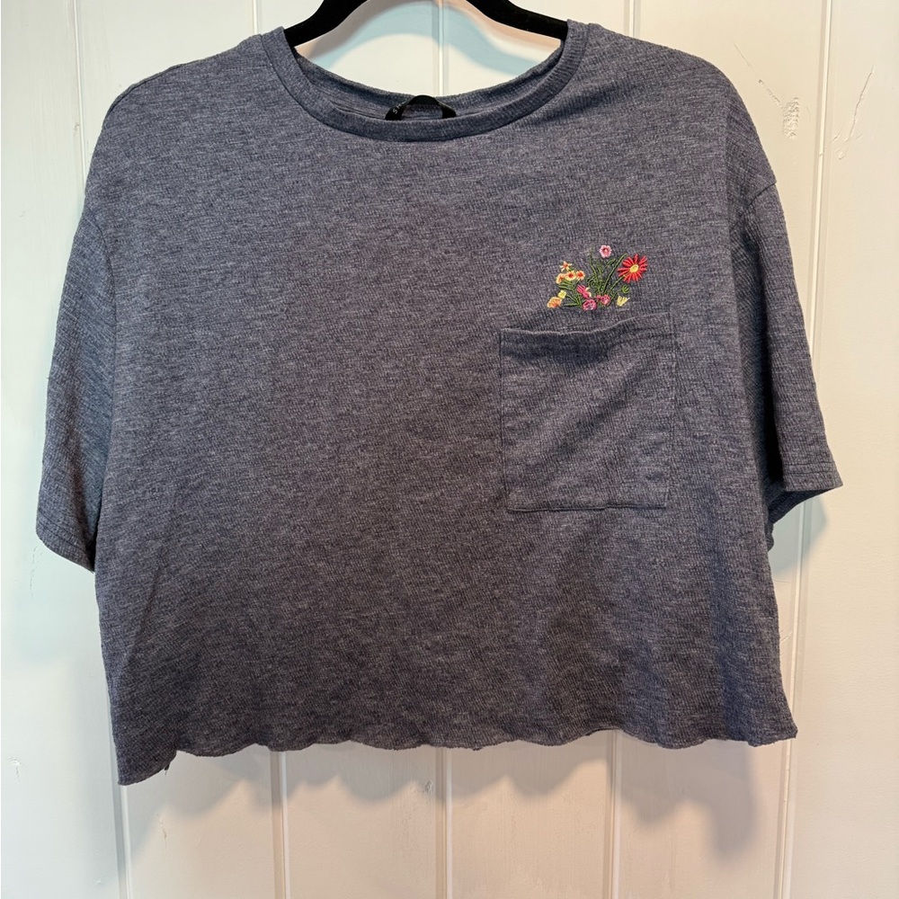 SHEIN Heathered Gray Top